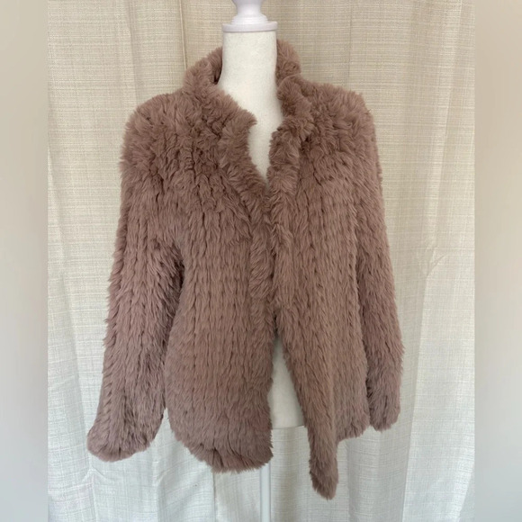 Women's Heartloom Aria Faux Fur Jacket - Sz. L - MSRP $219 - Picture 3 of 8